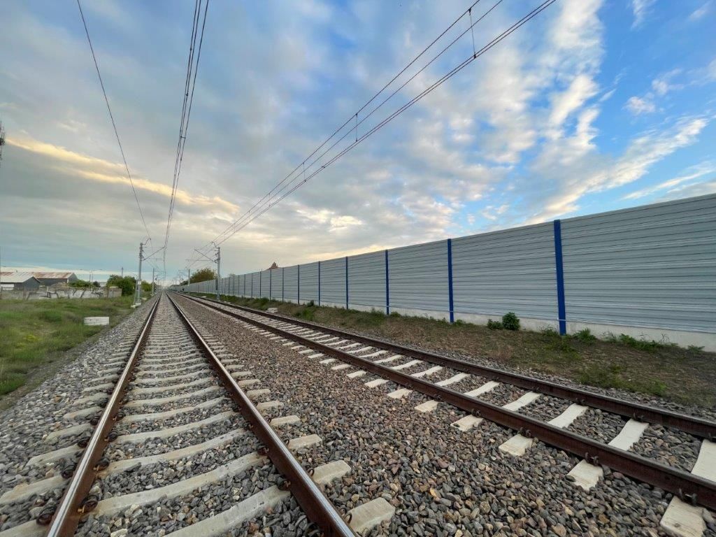 Ekrany akustyczne linia kolejowa E59