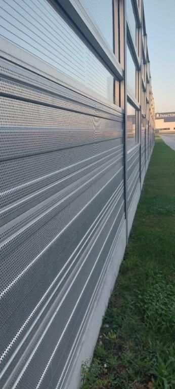 Ogrodzenie akustyczne Panattoni Park - centrum logistyczne Konstantynów Łódzki