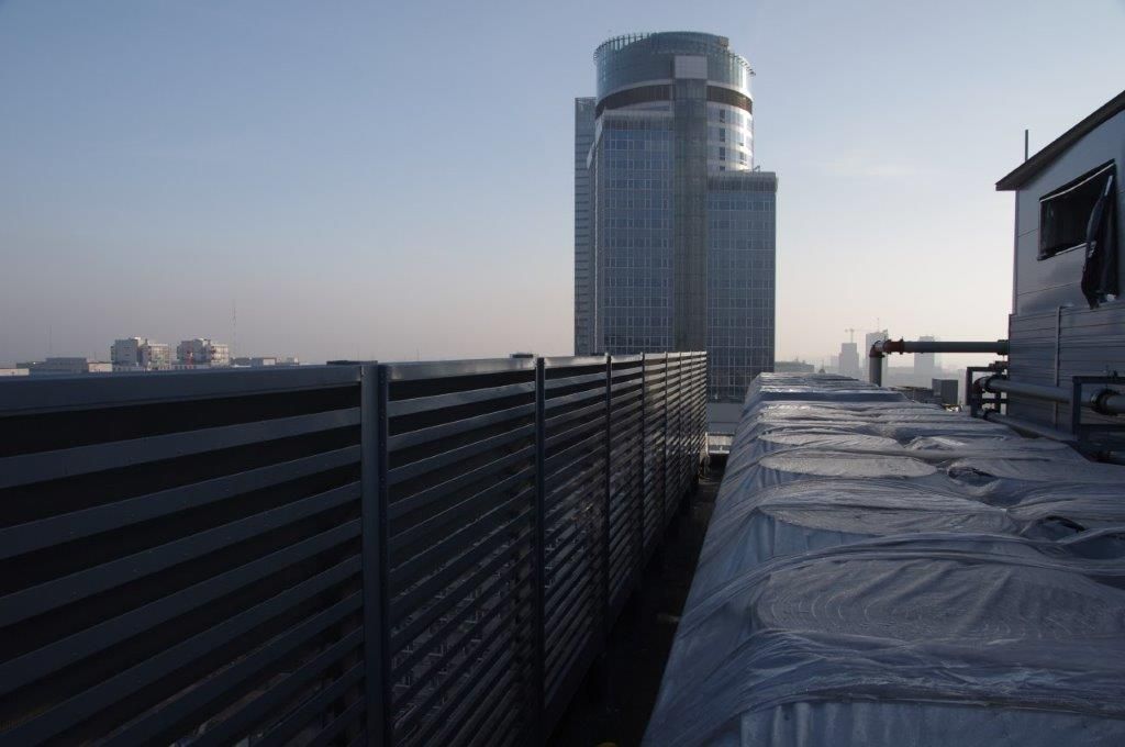 Obudowa akustyczna na dachu Atrium Warszawa
