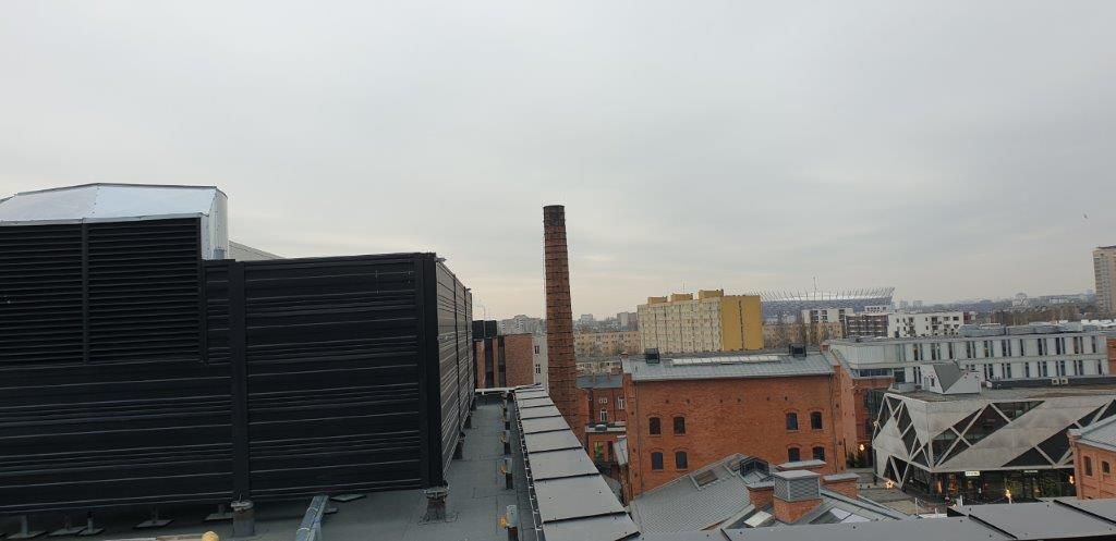Obudowa akustyczna na dachu Koneser Warszawa