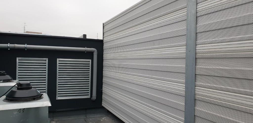 Obudowa akustyczna na dachu Koneser Warszawa