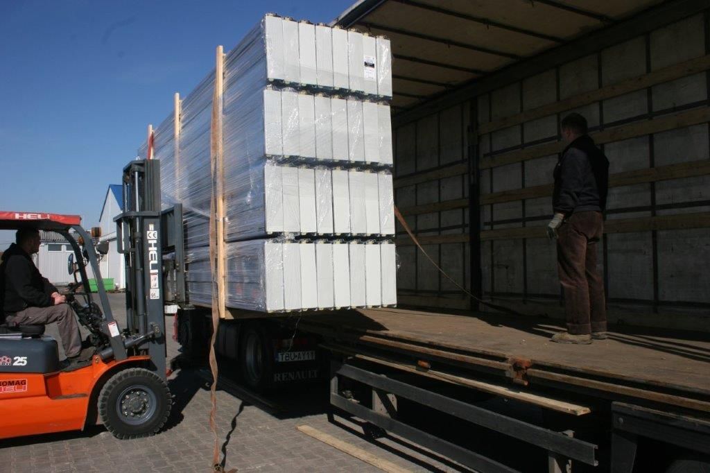 Załadunek, transport , pakowanie paneli Budan