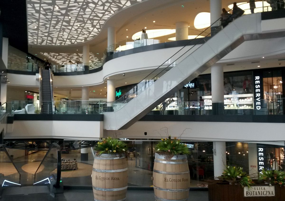 Obudowa akustyczna na dachu Galeria Sukcesja Łódź