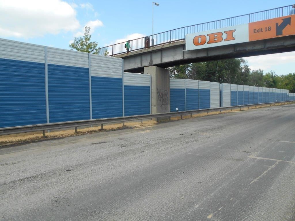 Ekrany akustyczne autostrada D5 Králův Dvůr