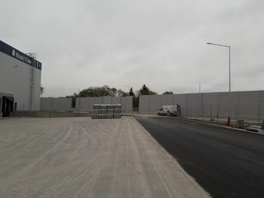 Ogrodzenie akustyczne centrum logistyczne Panattoni Park Cheb