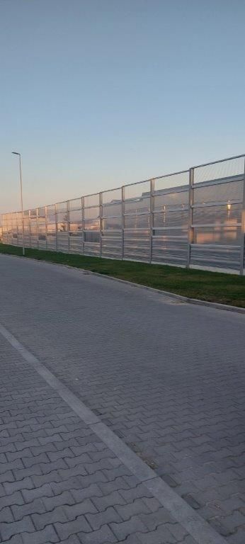 Ogrodzenie akustyczne Panattoni Park - centrum logistyczne Konstantynów Łódzki