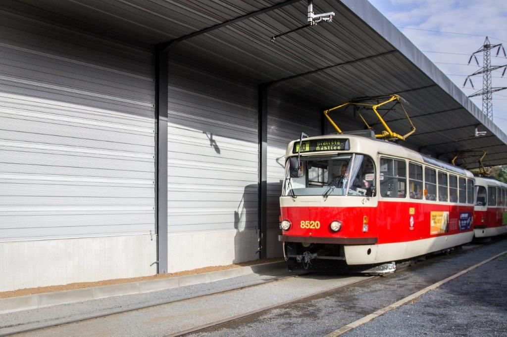 Obudowa i ogrodzenie akustyczne Zajezdnia Tramwajowa Vozovna Kobylisy