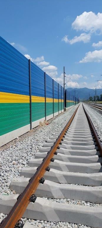  Ekrany akustyczne linia kolejowa Žilina
