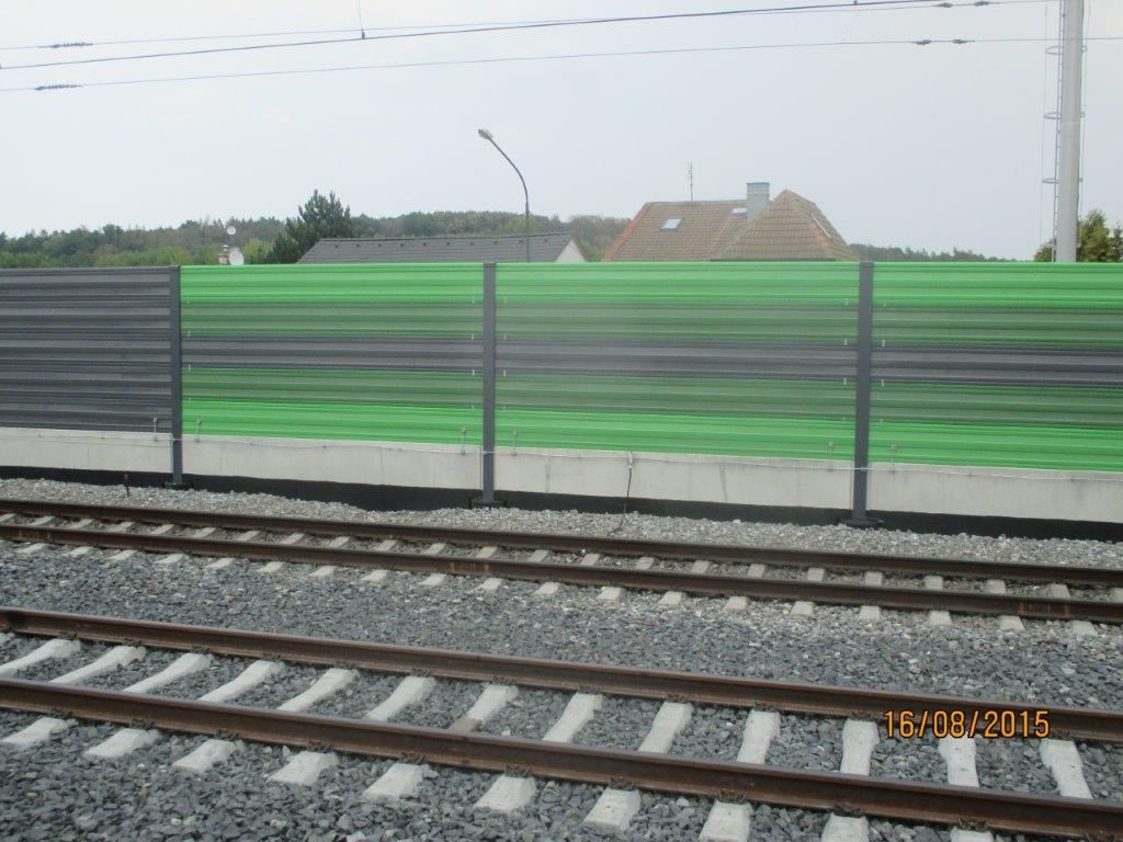 Ekrany akustyczne linia kolejowa Běchovice Czech Republic