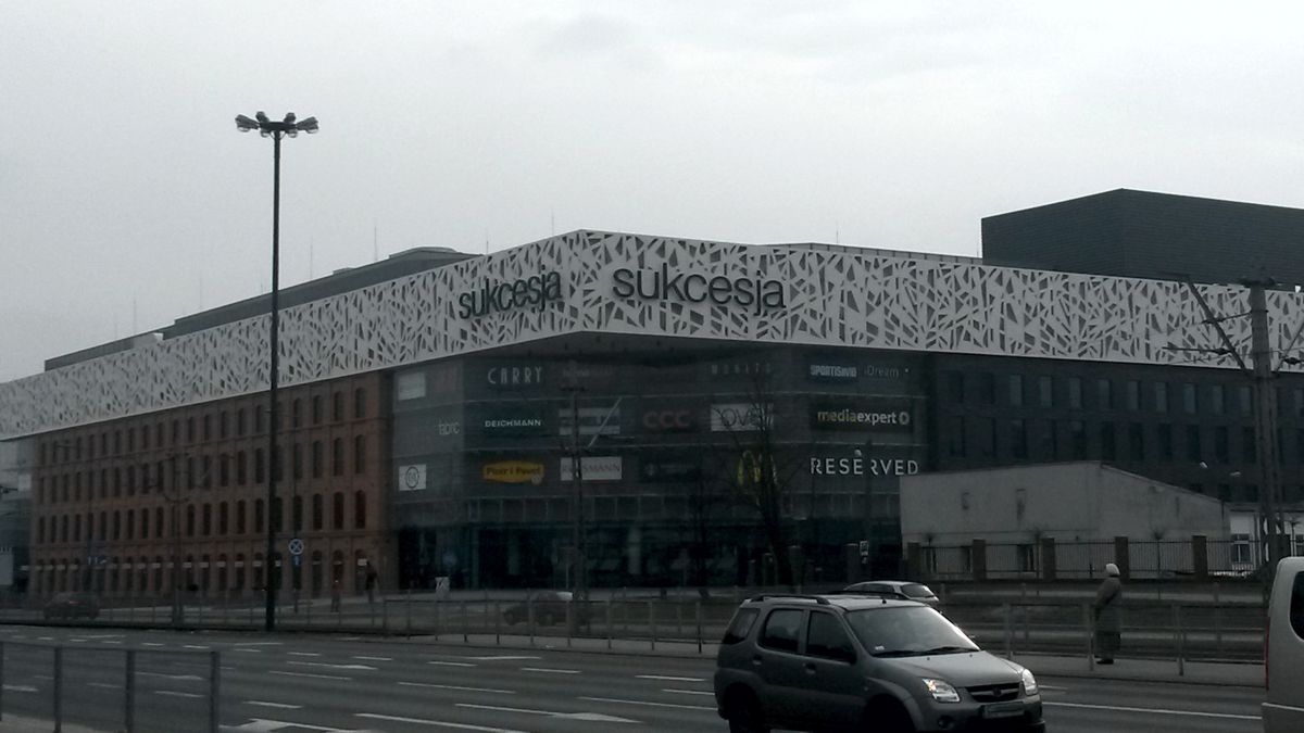 Obudowa akustyczna na dachu Galeria Sukcesja Łódź