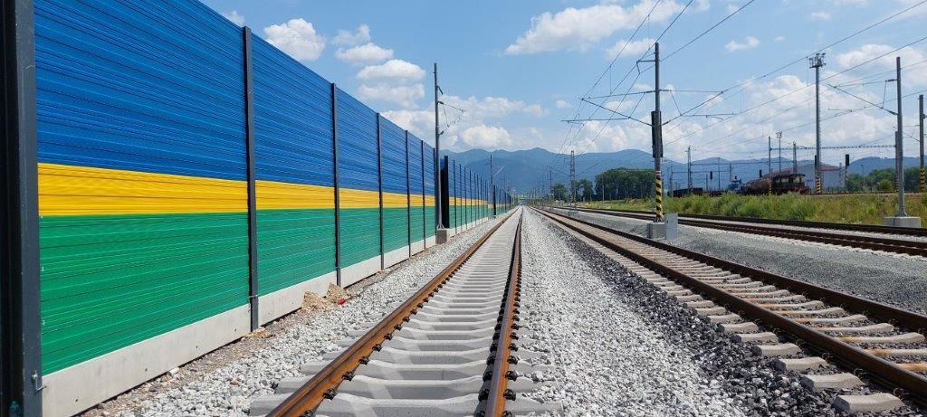  Ekrany akustyczne linia kolejowa Žilina