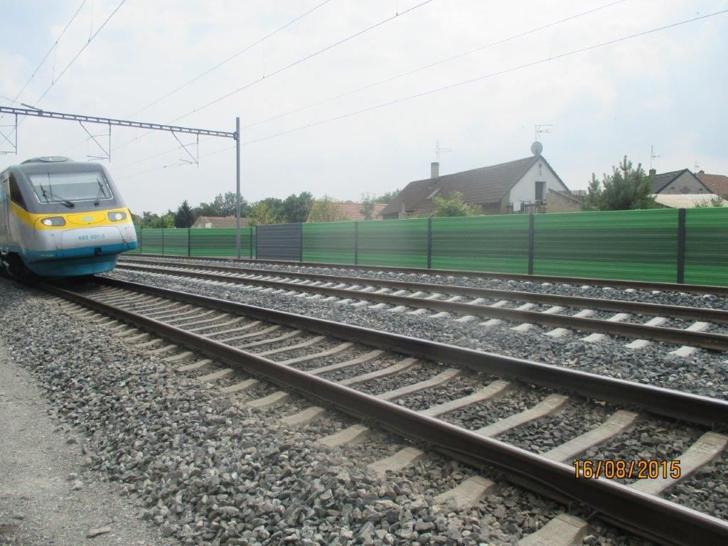 Ekrany akustyczne linia kolejowa Běchovice Czech Republic