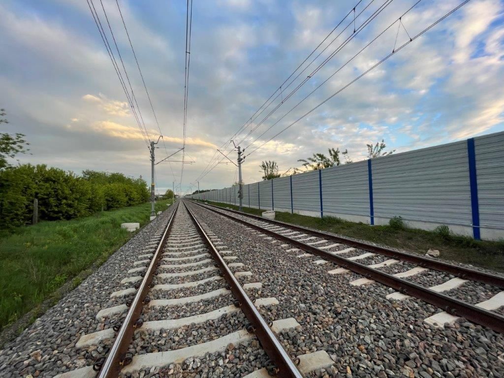 Ekrany akustyczne linia kolejowa E59