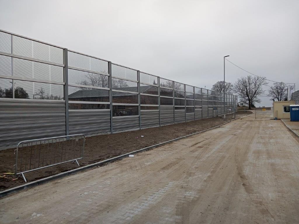 Ogrodzenie akustyczne Panattoni Park - centrum logistyczne Konstantynów Łódzki