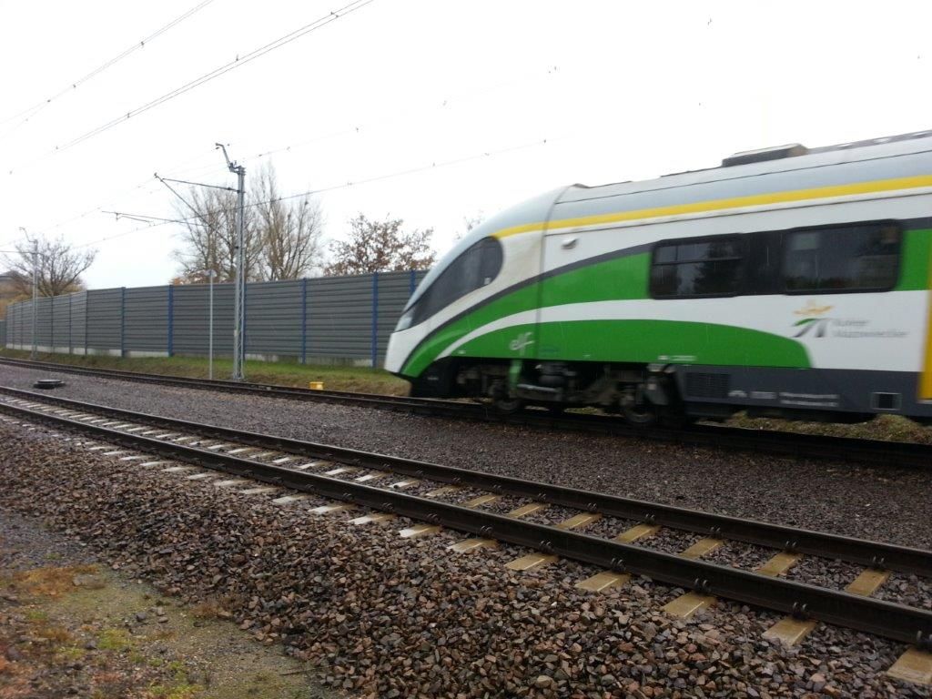 Ekrany akustyczne linia kolejowa E65 Legionowo