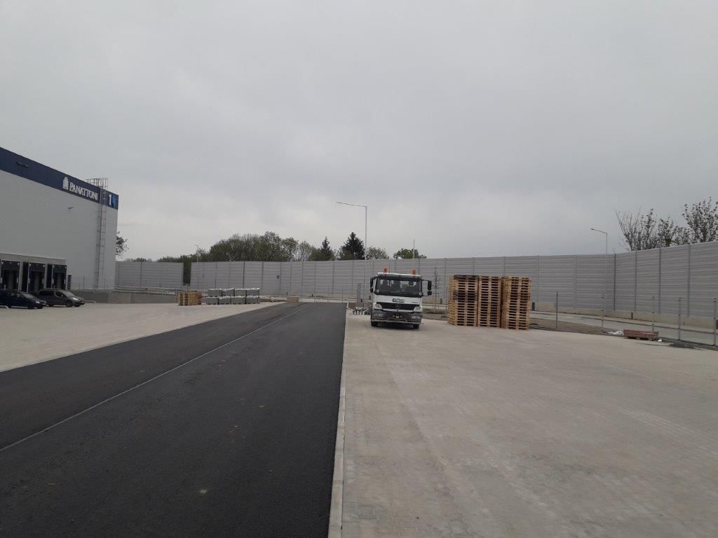 Ogrodzenie akustyczne centrum logistyczne Panattoni Park Cheb