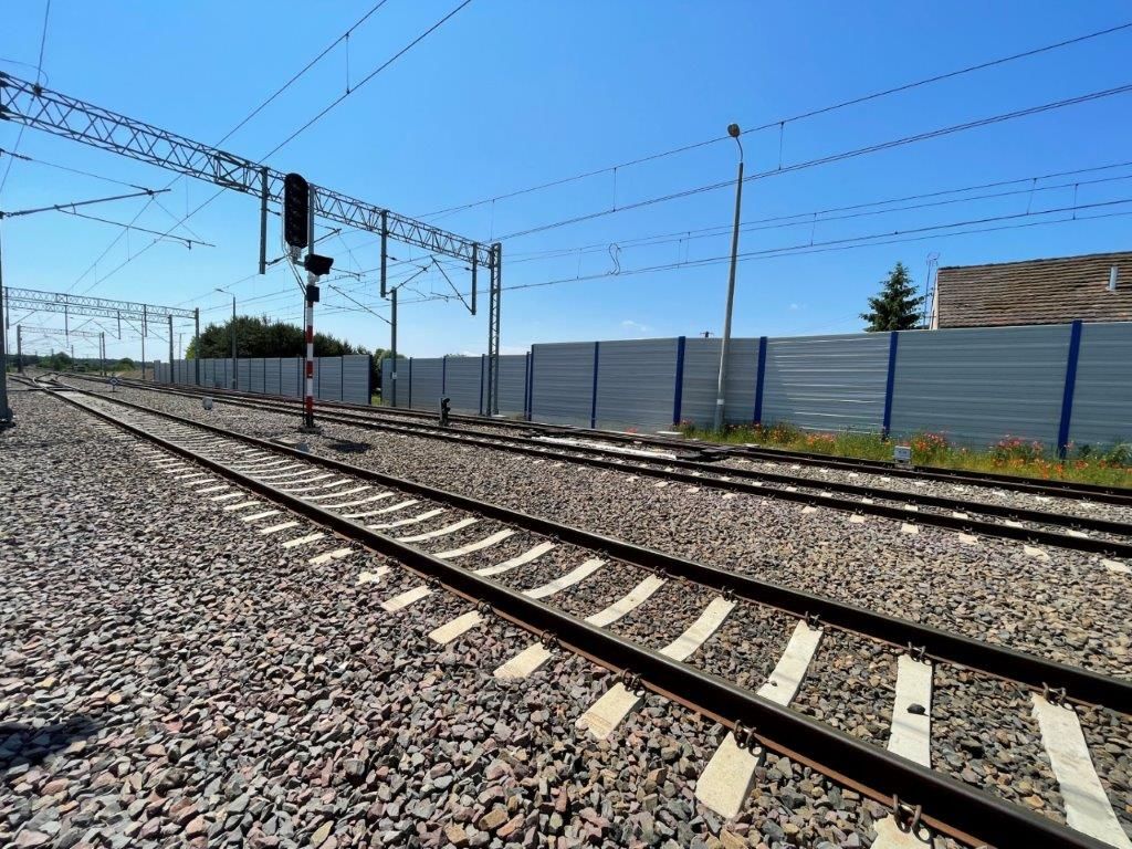Ekrany akustyczne linia kolejowa E59