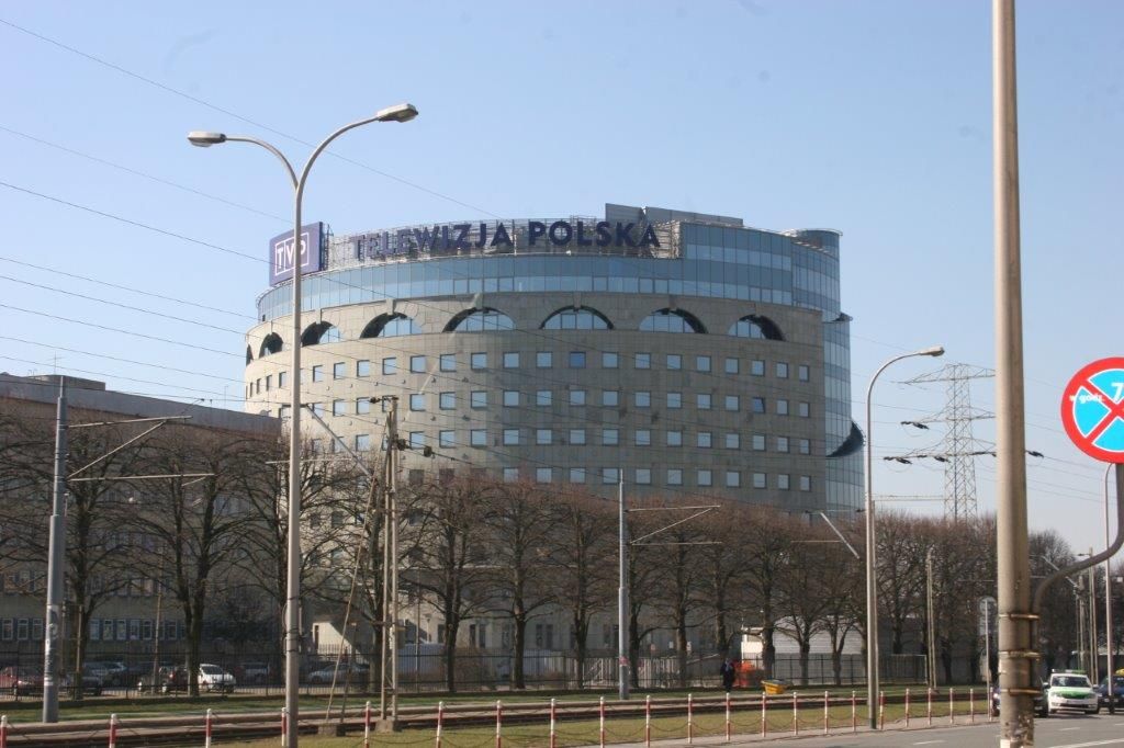 Obudowa akustyczna na dachu Telewizja Polska