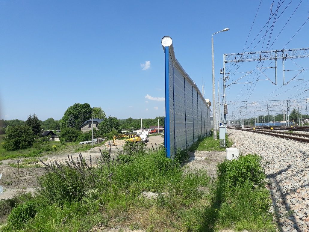 Ekrany akustyczne linia kolejowa E30
