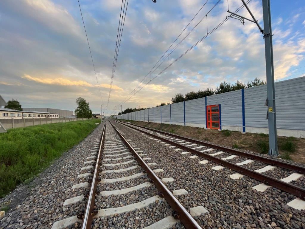 Ekrany akustyczne linia kolejowa E59