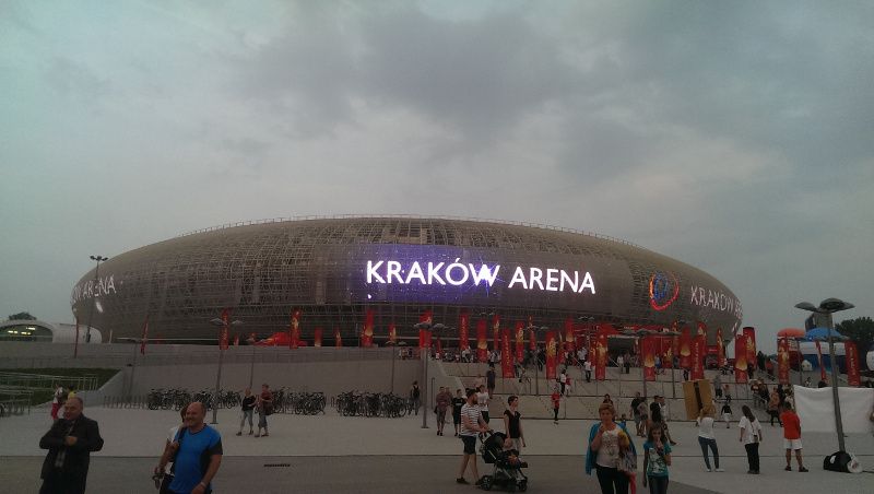 Obudowa akustyczna elewacji Arena Kraków - hala widowiskowo  sportowa