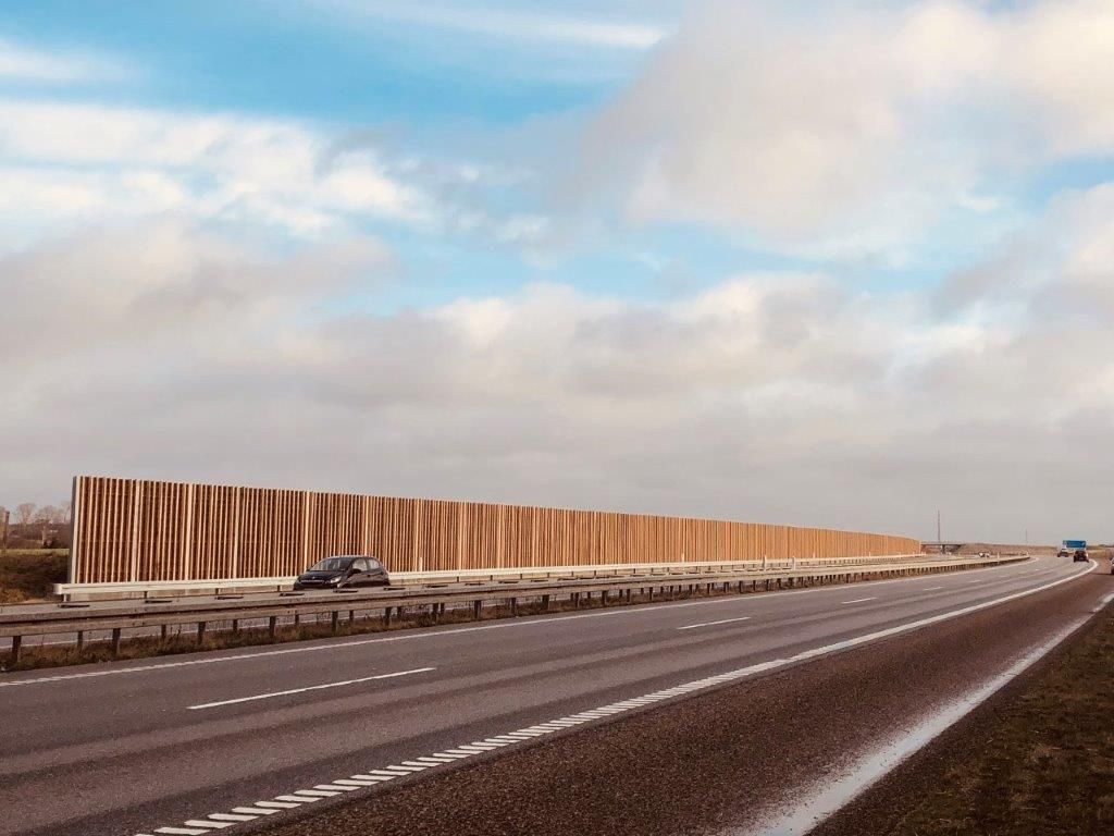 Ekrany akustyczne Silkeborgmotorvejen, Funder