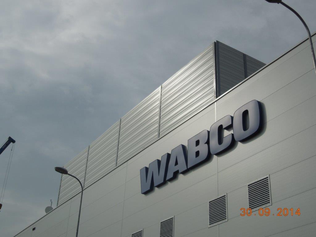 Obudowa akustyczna na dachu Wabco