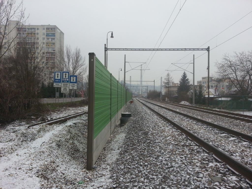 Ekrany akustyczne linia kolejowa Trenčín