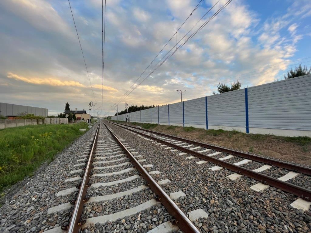 Ekrany akustyczne linia kolejowa E59